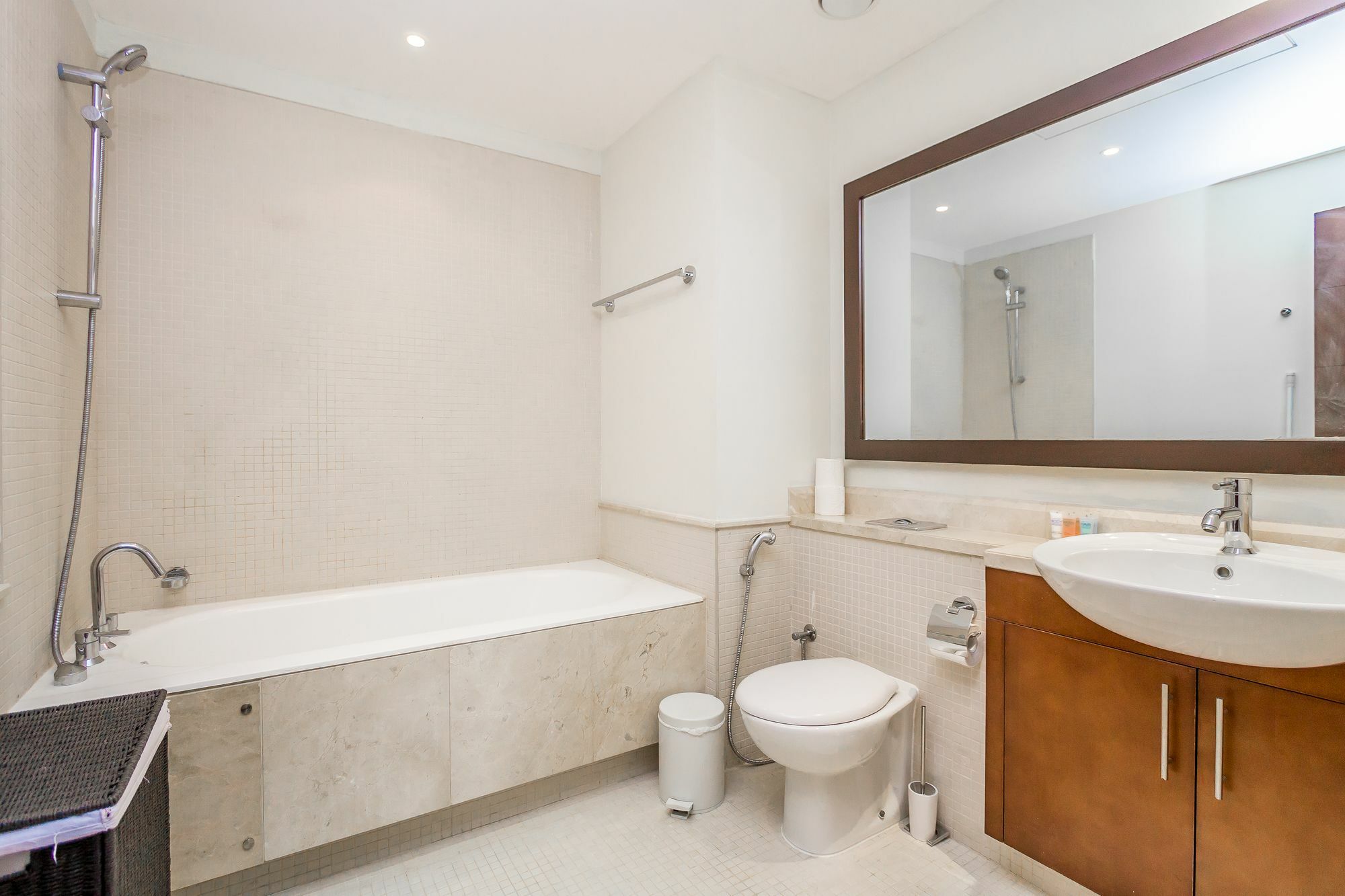 Dhh - Option For 1br In Down Town, South Ridge 4, Partial Burj Khalifa View Apartment Dubai